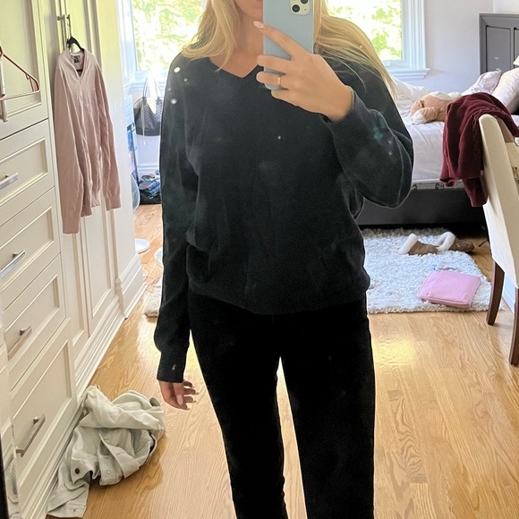 J.Crew Navy V-Neck Sweater - Picture 3 of 8